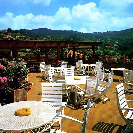 Hotell La Cicala Hotel